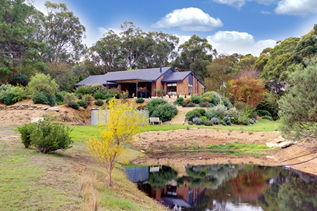 For Sale By Owner Review: Lorraine and William Tunn - Torrens Park, SA